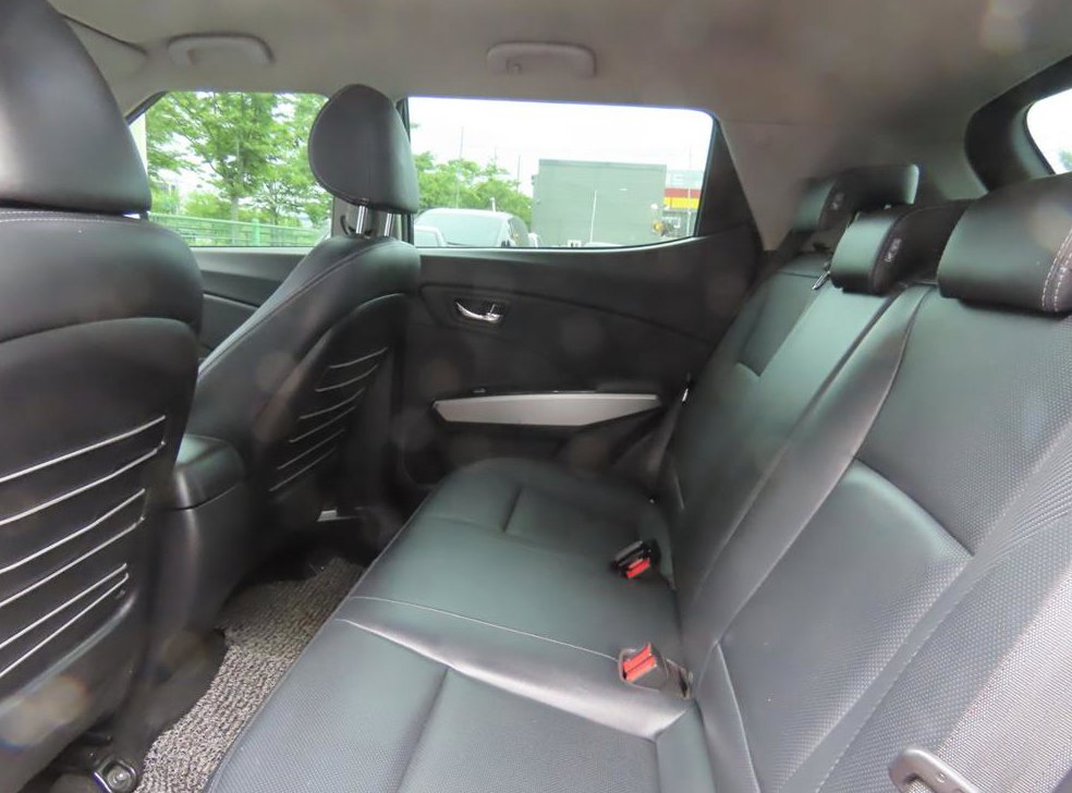 KG모빌리티(쌍용)  티볼리 가솔린 2WD 1.6 VX 사진 6
