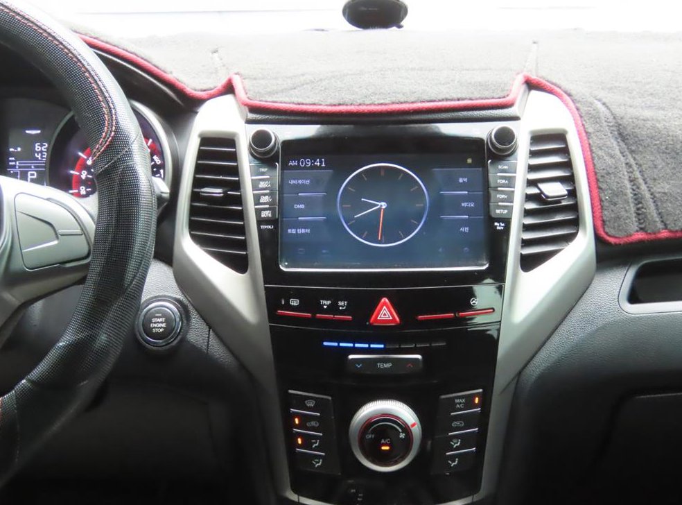 KG모빌리티(쌍용)  티볼리 가솔린 2WD 1.6 VX 사진 9