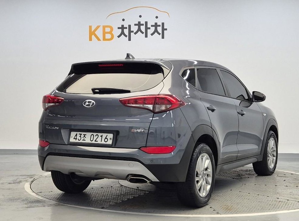 현대 투싼 디젤 1.7 2WD 사진 3