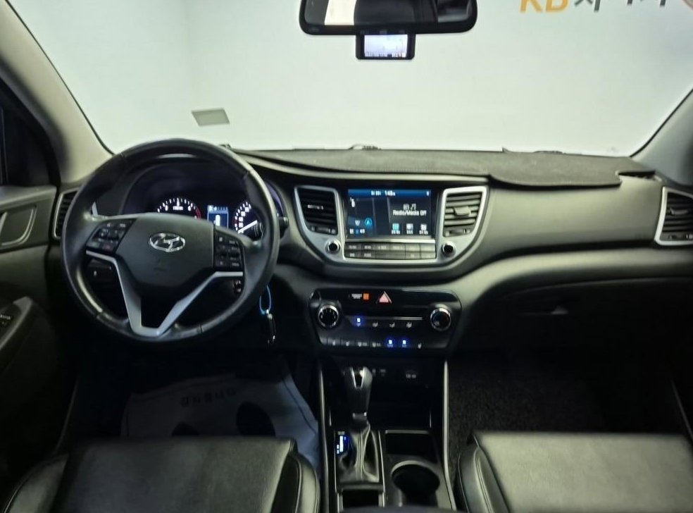 현대 투싼 디젤 1.7 2WD 사진 7