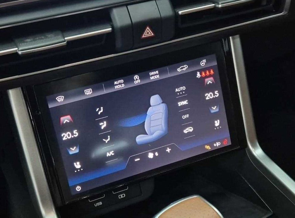 KG모빌리티(쌍용)  토레스 1.5 GDI-T 2WD 사진 17