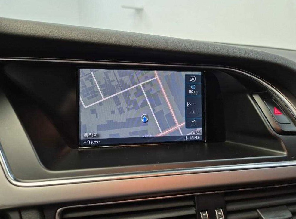 아우디 A4 2.0 TDI 사진 14