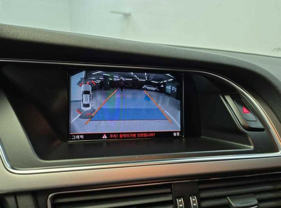 아우디 A4 2.0 TDI 사진 15