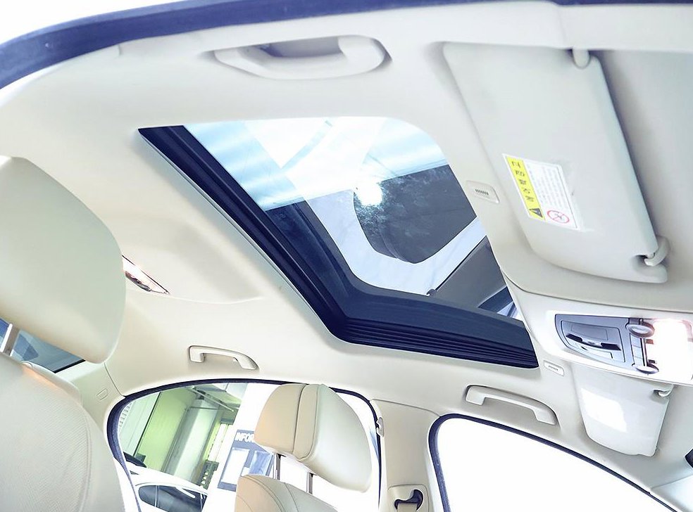 BMW 5시리즈 528i 럭셔리 플러스 사진 13