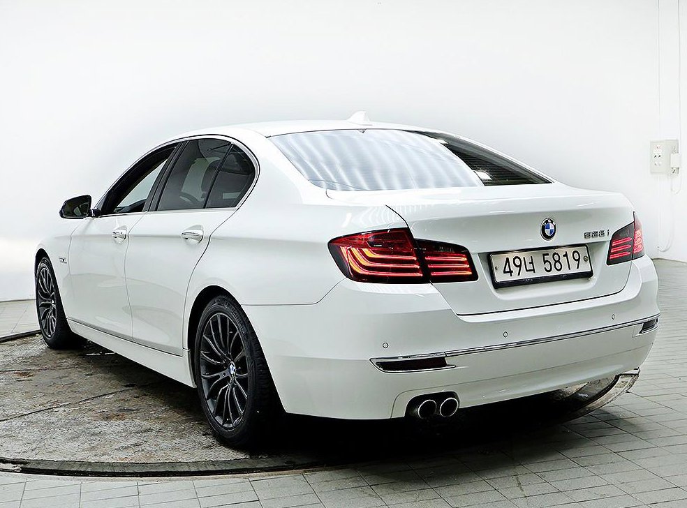 BMW 5시리즈 528i 럭셔리 플러스 사진 4