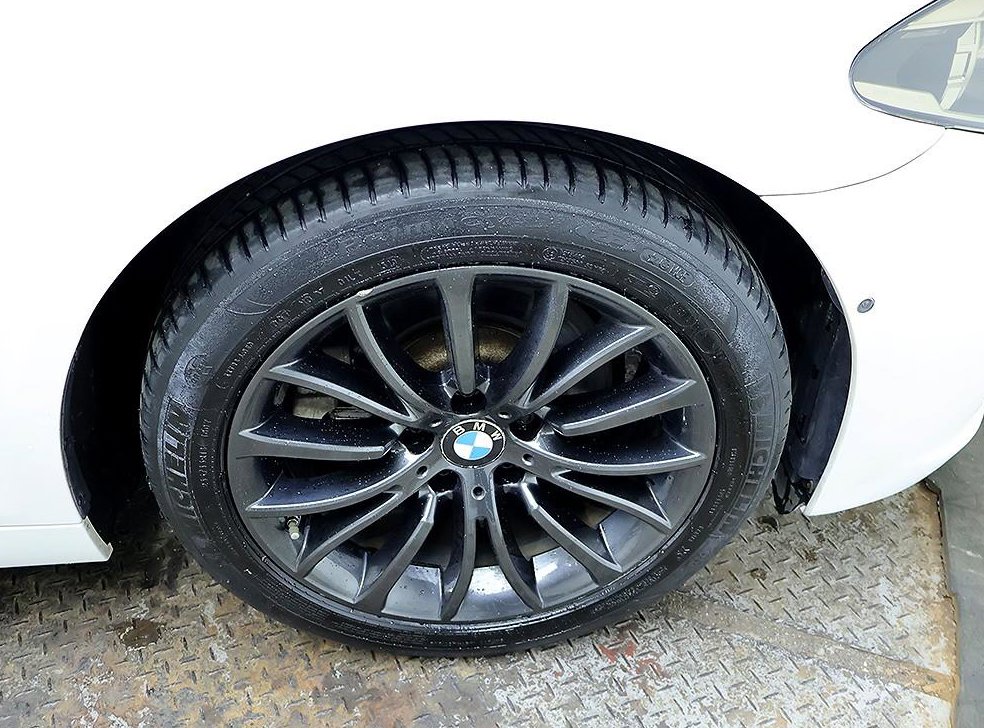 BMW 5시리즈 528i 럭셔리 플러스 사진 8