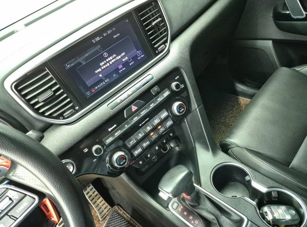 기아 스포티지 1.6 디젤 2WD 사진 10