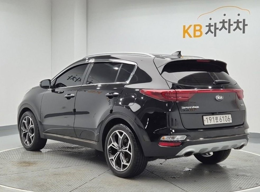 기아 스포티지 1.6 디젤 2WD 사진 2