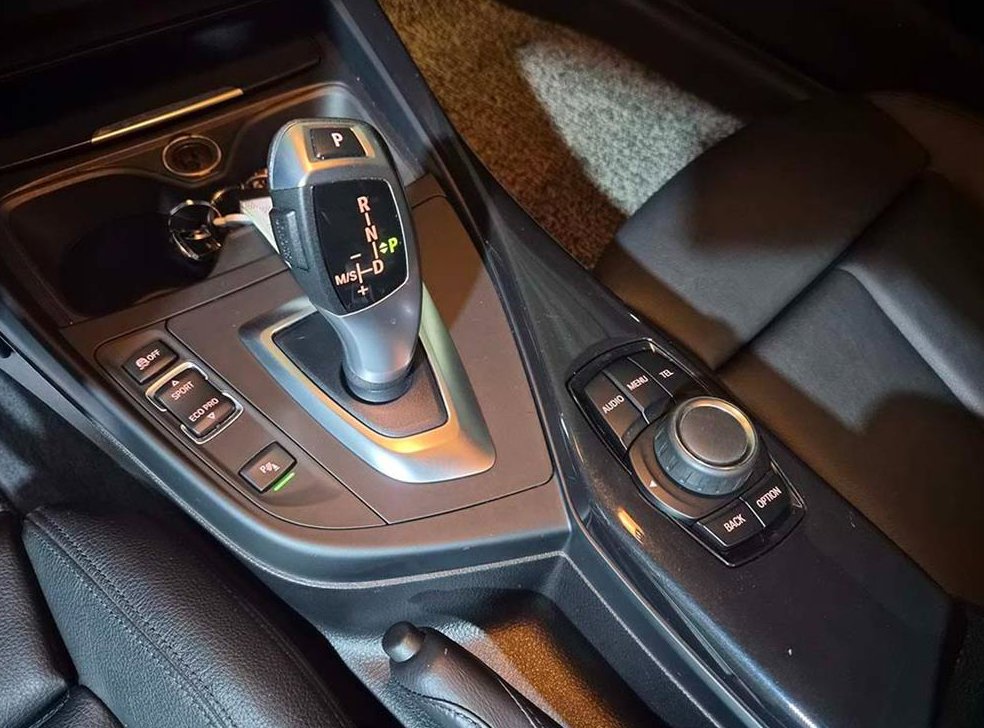 BMW 1시리즈 118d 스포츠 사진 11