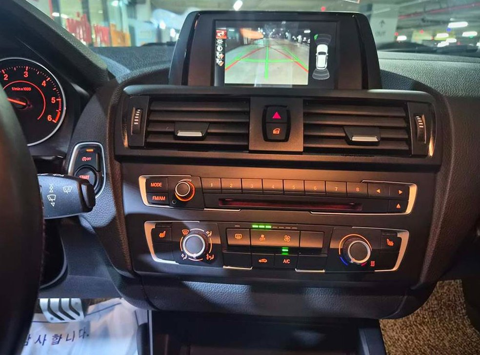 BMW 1시리즈 118d 스포츠 사진 18