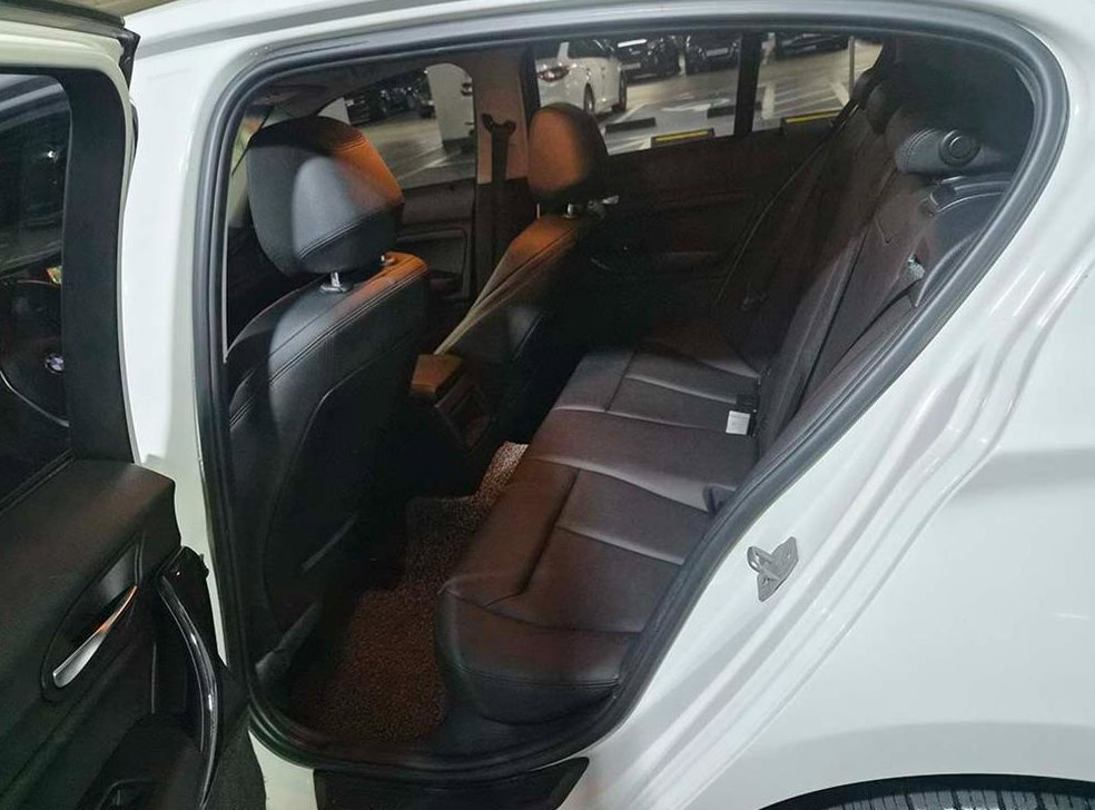 BMW 1시리즈 118d 스포츠 사진 7