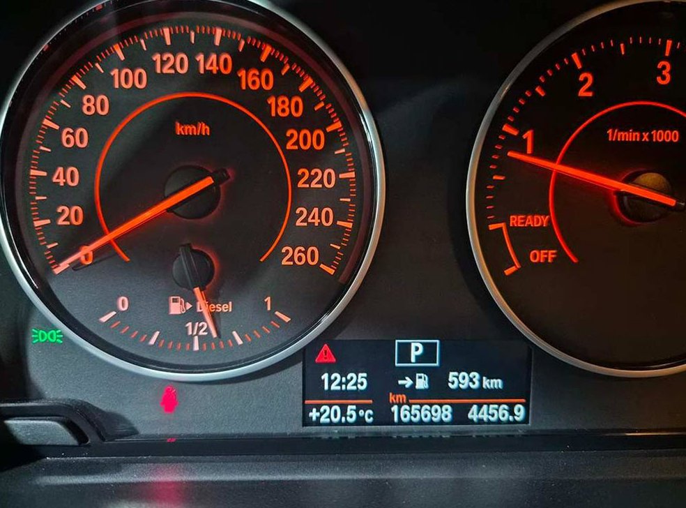 BMW 1시리즈 118d 스포츠 사진 9