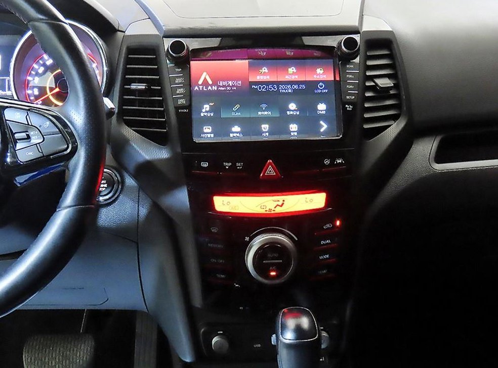 KG모빌리티(쌍용)  티볼리 2WD 가솔린 1.6 RX 사진 11
