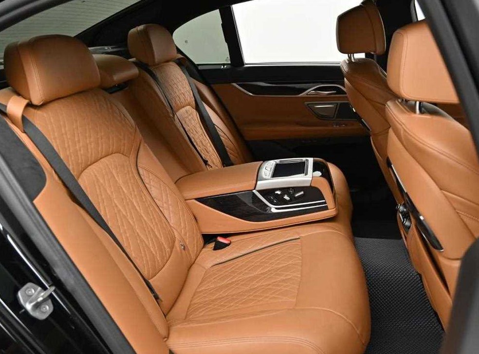 BMW 7시리즈 740d xDrive M 스포츠 사진 12