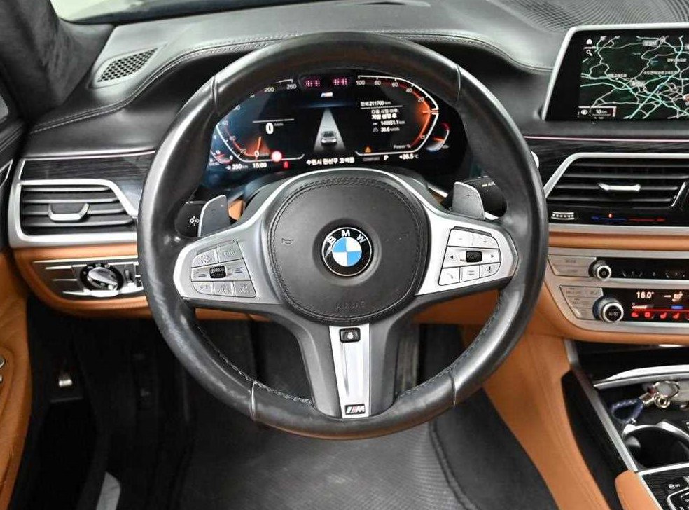BMW 7시리즈 740d xDrive M 스포츠 사진 13