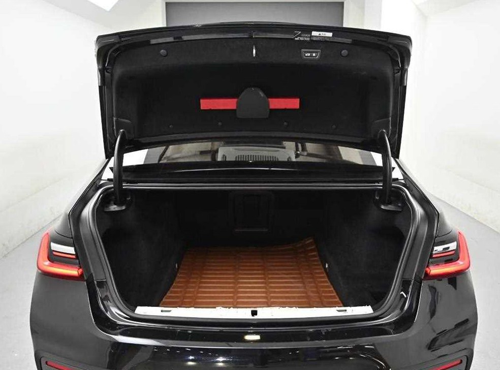 BMW 7시리즈 740d xDrive M 스포츠 사진 19