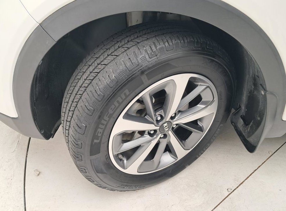 기아 쏘렌토 디젤 2.0 2WD 사진 19