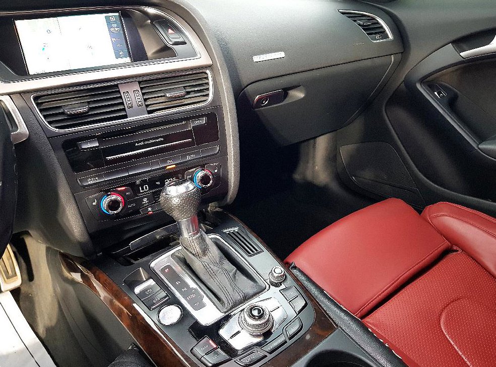 아우디 A5 2.0 TFSI 콰트로 사진 10