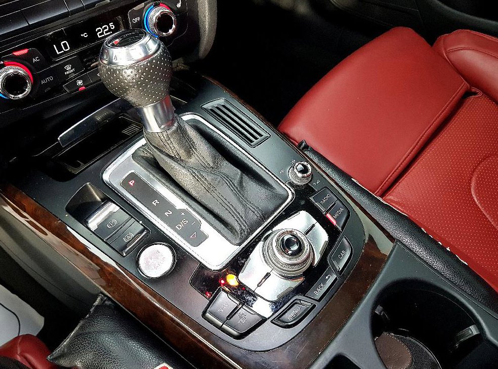 아우디 A5 2.0 TFSI 콰트로 사진 14