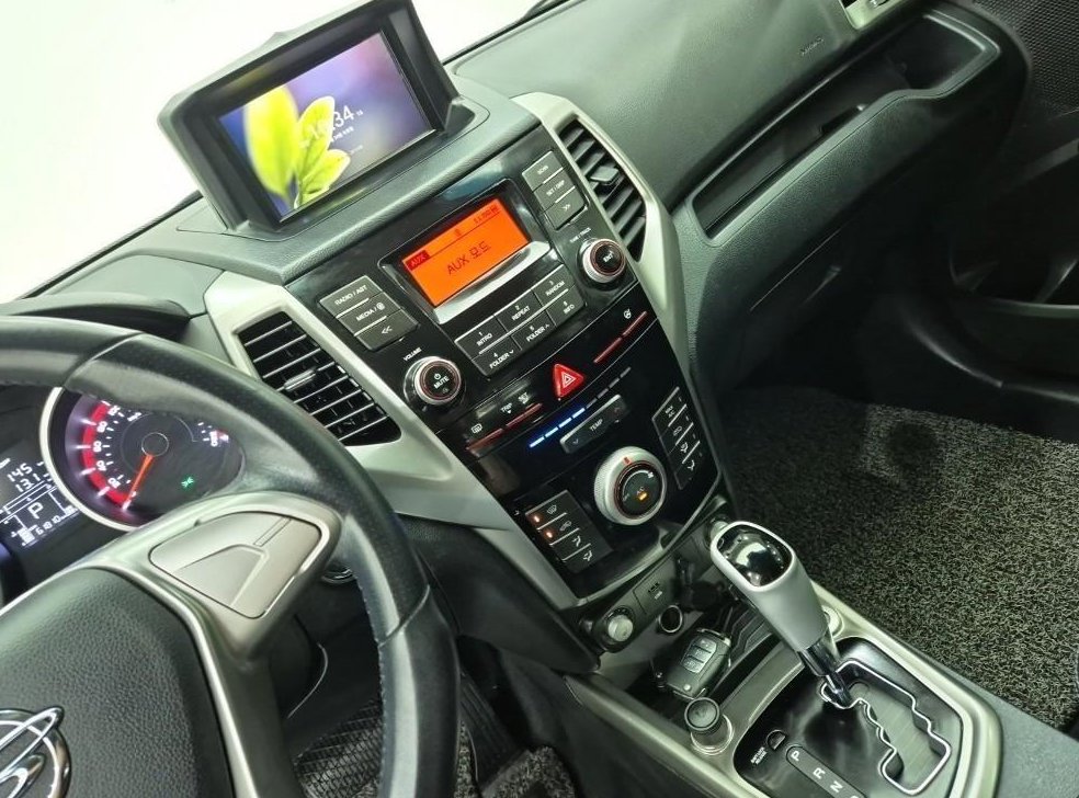 KG모빌리티(쌍용)  티볼리 가솔린 2WD 1.6 VX 사진 10
