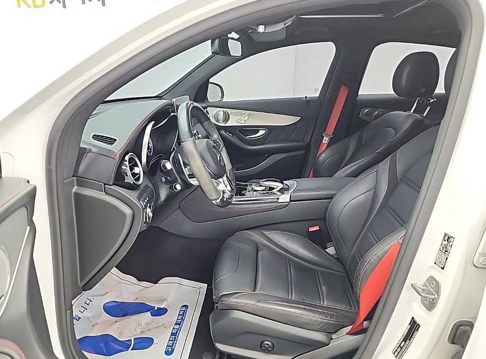 벤츠 GLC 클래스 AMG GLC 43 4MATIC 쿠페 사진 11