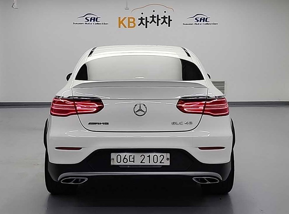 벤츠 GLC 클래스 AMG GLC 43 4MATIC 쿠페 사진 3