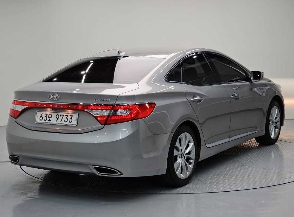 현대 그랜저 LPG HG300 이그젝큐티브 사진 4