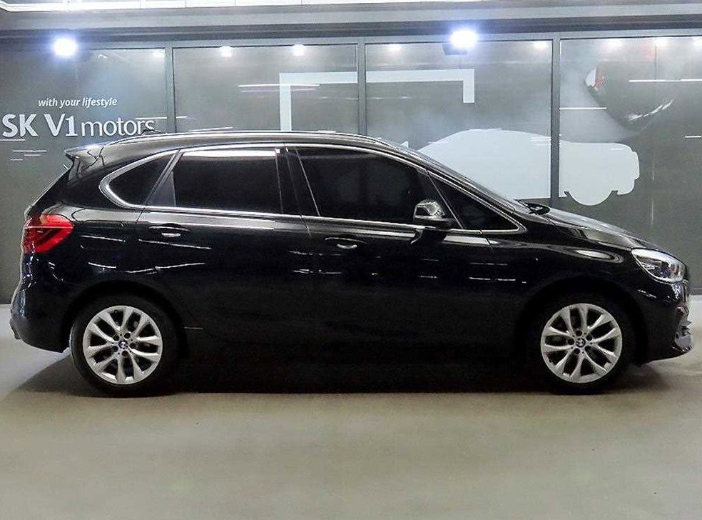 BMW 2시리즈 럭셔리 사진 3