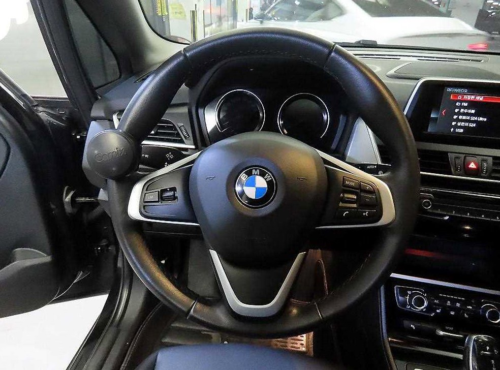 BMW 2시리즈 럭셔리 사진 8