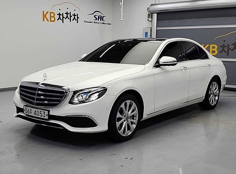 벤츠 E 클래스 E300 익스클루시브