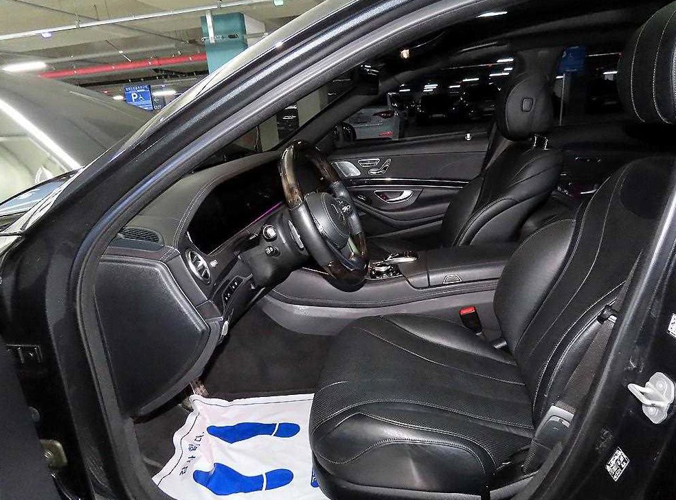 벤츠 S 클래스 S 350 d 4MATIC 사진 6