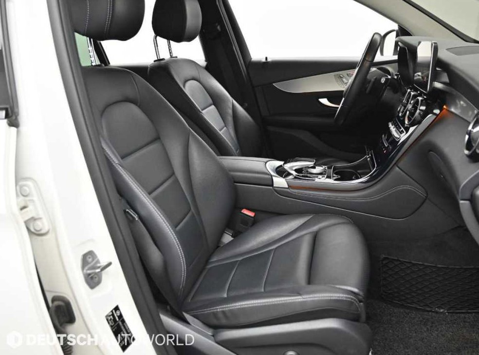 벤츠 GLC 클래스 GLC 350 e 4MATIC 사진 10