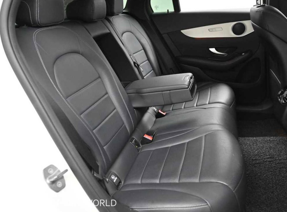 벤츠 GLC 클래스 GLC 350 e 4MATIC 사진 12
