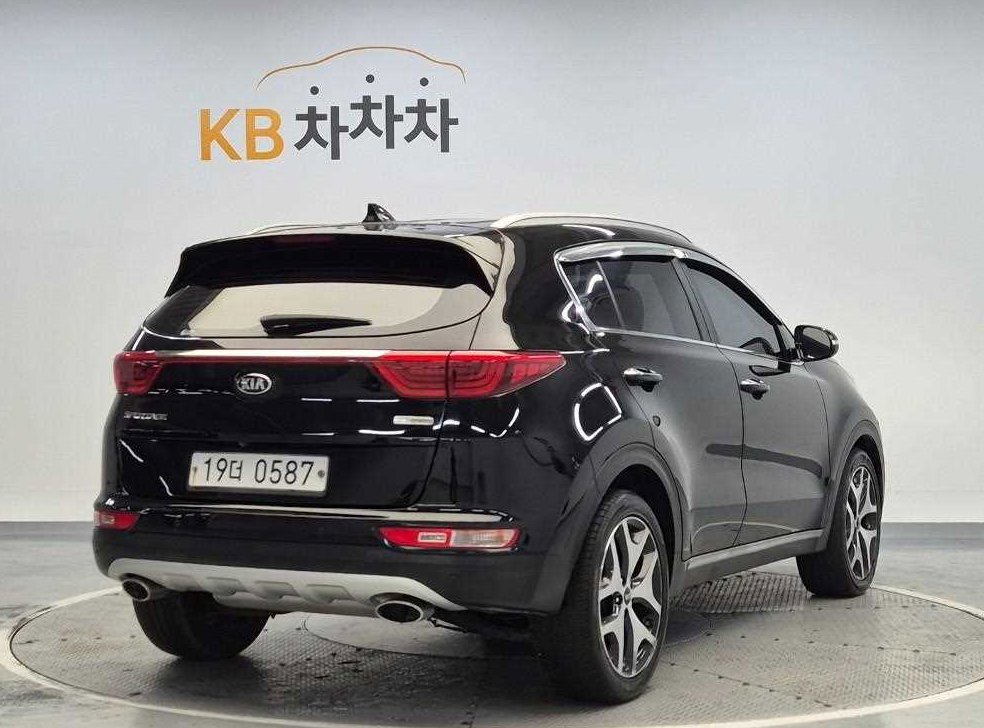 기아 스포티지 디젤 2.0 2WD 프레스티지 사진 3