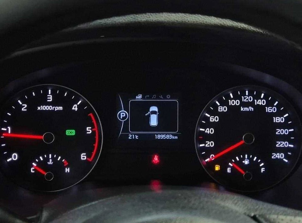 기아 스포티지 디젤 2.0 2WD 프레스티지 사진 6