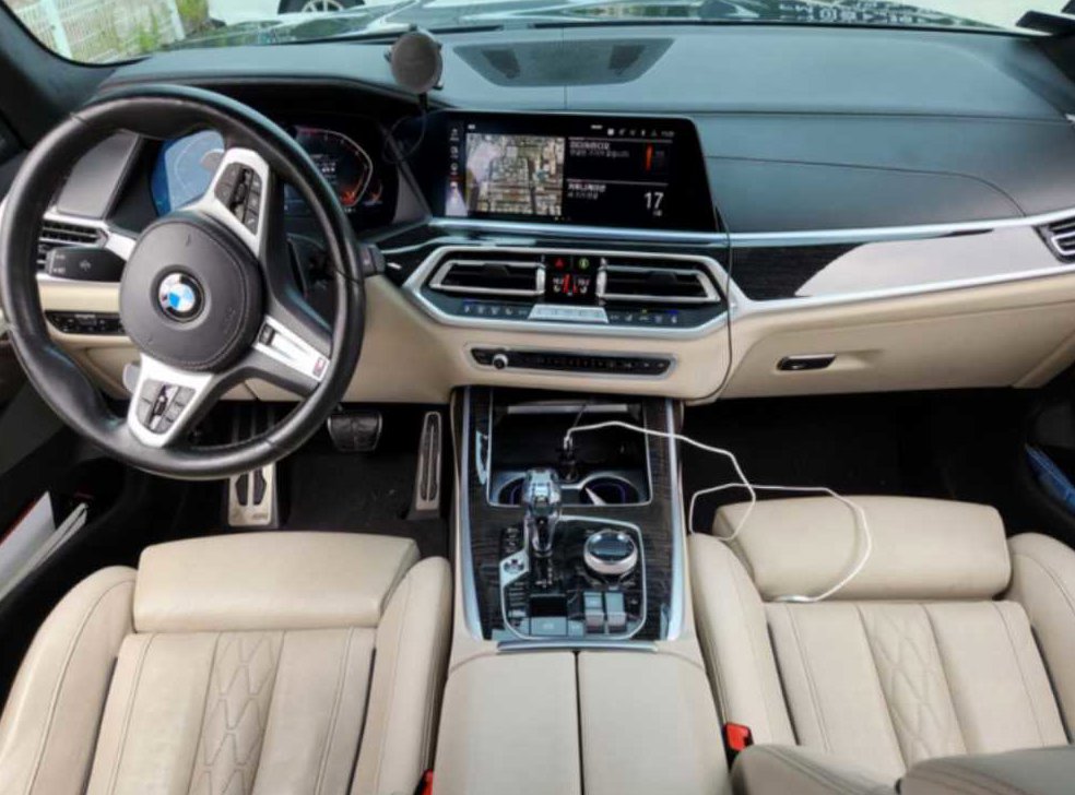 BMW X7 xDrive 40i M 스포츠 사진 13
