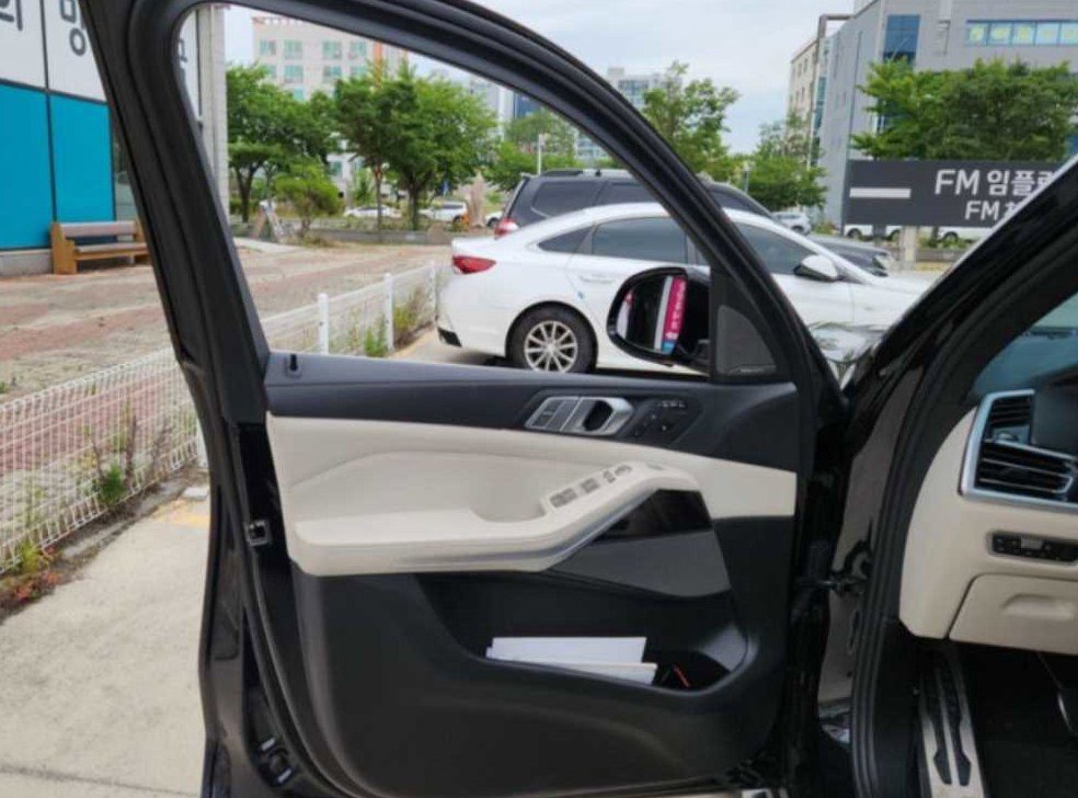 BMW X7 xDrive 40i M 스포츠 사진 18
