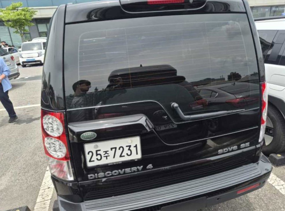 랜드로버 디스커버리 3.0 SDV6 SE 사진 3