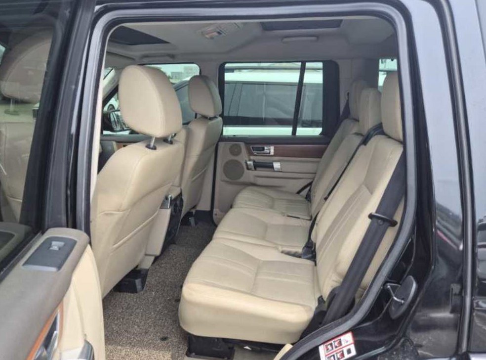 랜드로버 디스커버리 3.0 SDV6 SE 사진 5