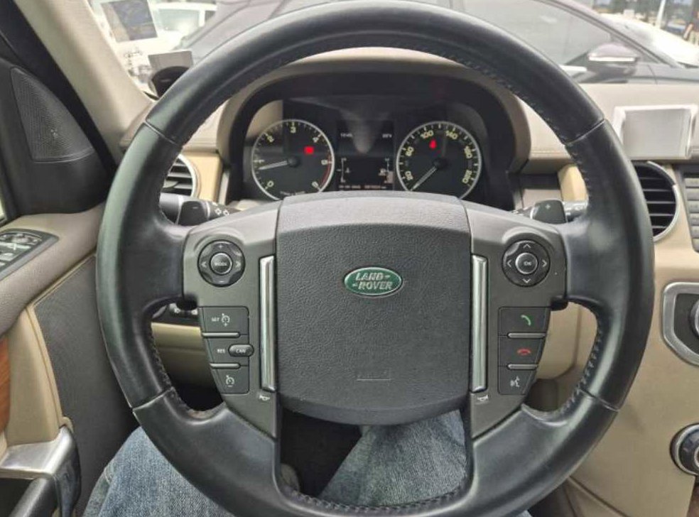 랜드로버 디스커버리 3.0 SDV6 SE 사진 6