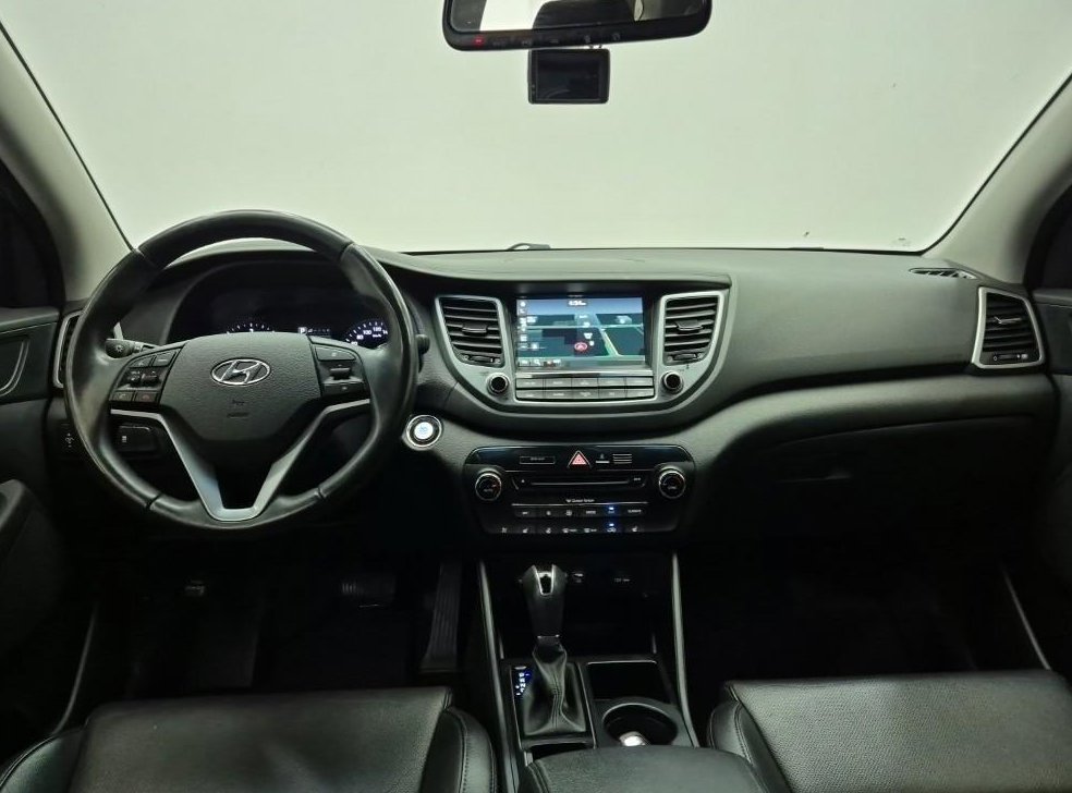 현대 투싼 디젤 1.7 2WD 사진 12