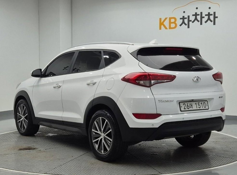 현대 투싼 디젤 1.7 2WD 사진 3
