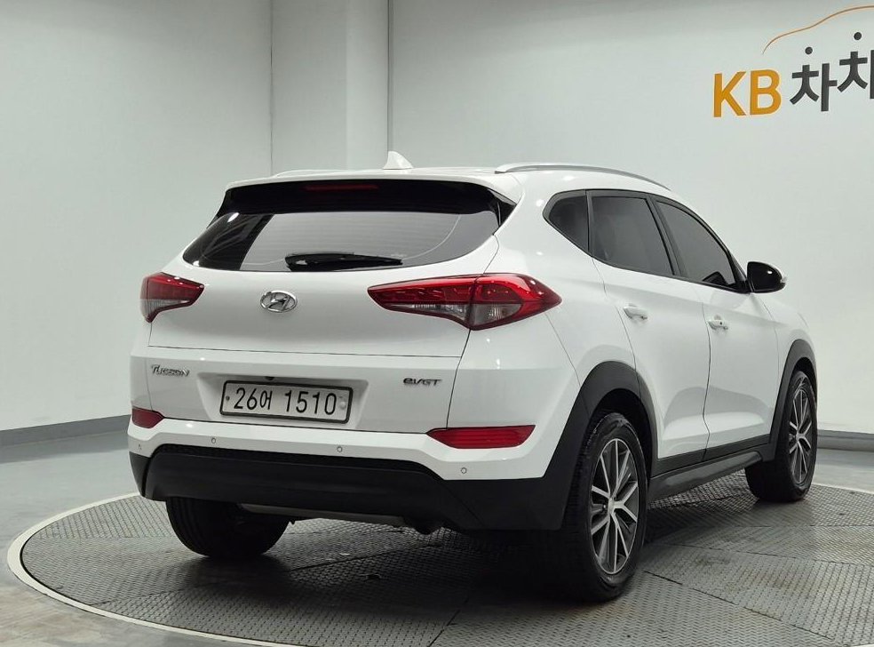 현대 투싼 디젤 1.7 2WD 사진 4