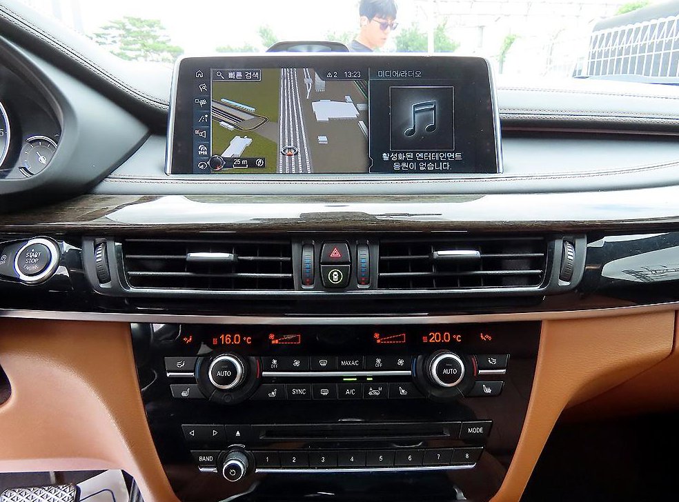 BMW X6 M50 D 사진 14