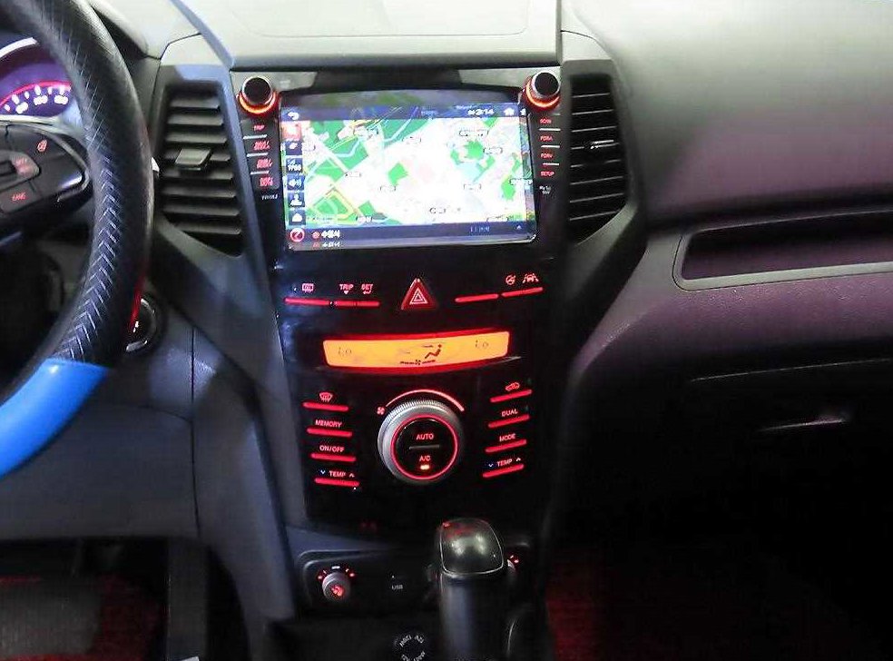 KG모빌리티(쌍용)  티볼리 2WD 가솔린 1.6 RX 사진 11