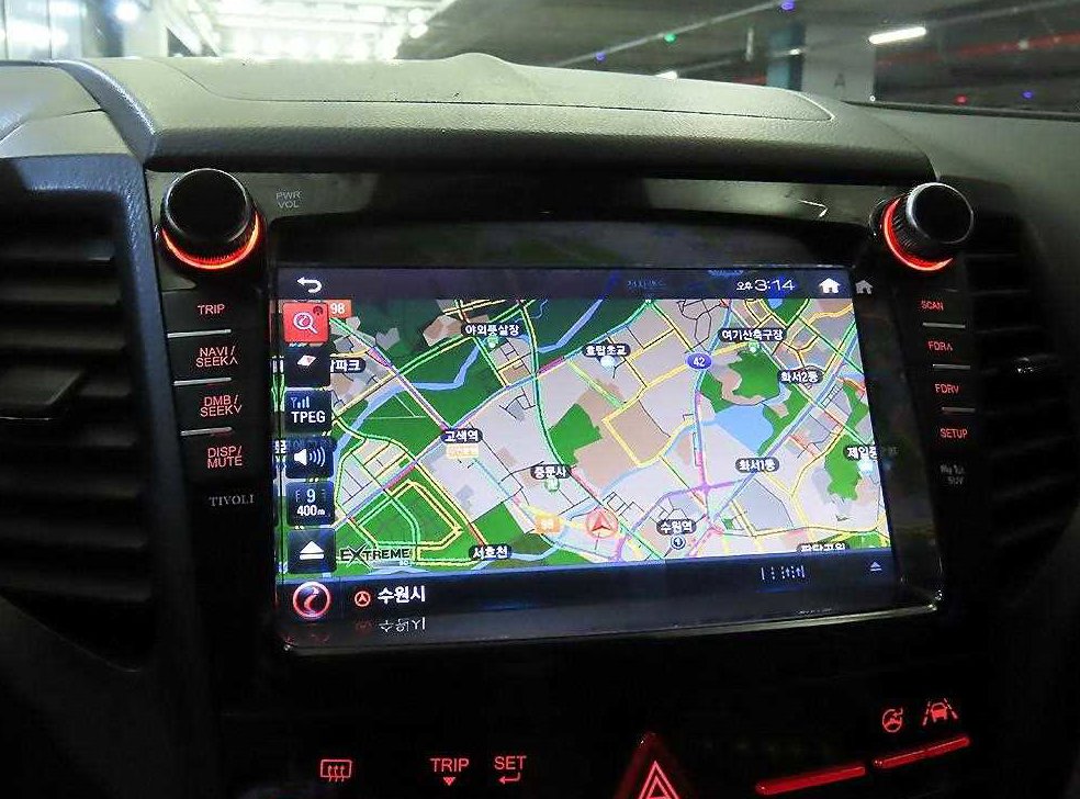 KG모빌리티(쌍용)  티볼리 2WD 가솔린 1.6 RX 사진 13