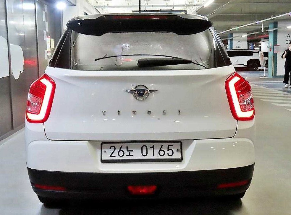 KG모빌리티(쌍용)  티볼리 2WD 가솔린 1.6 RX 사진 5