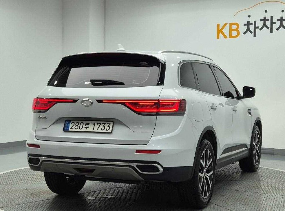 르노코리아(삼성) QM6 가솔린 2.0 GDe RE 시그니처 2WD 사진 3