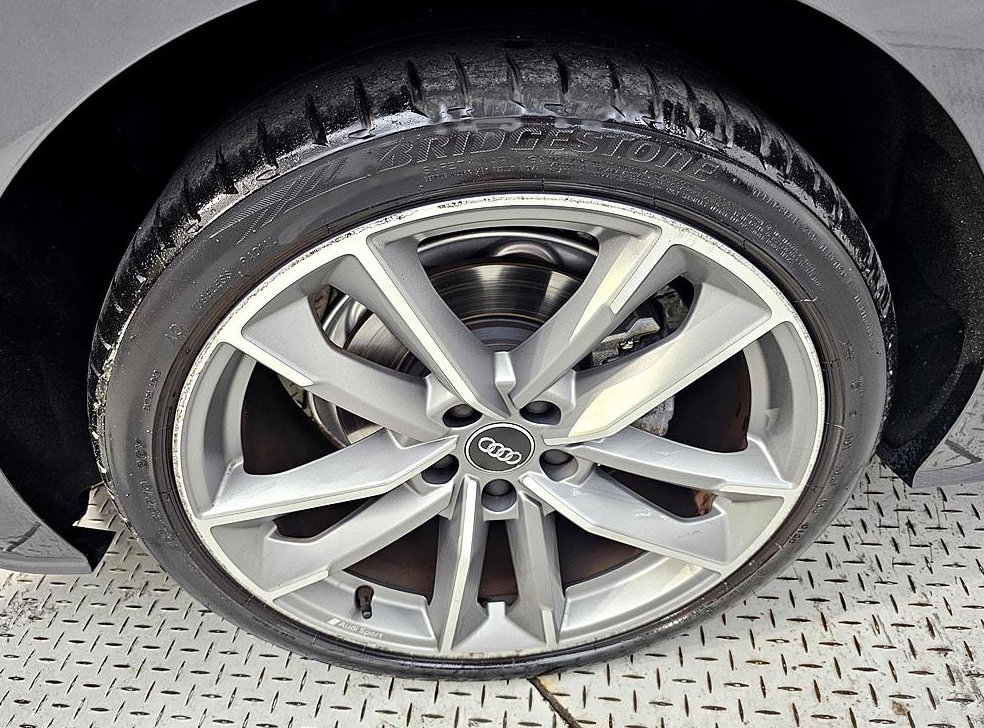 아우디 A5 40 TDI 콰트로 프리미엄 스포트백 사진 20