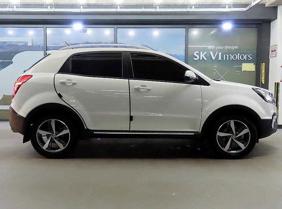 KG모빌리티(쌍용)  코란도 2.2 RX 2WD 사진 3